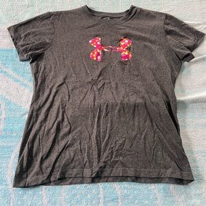 Under armour t shirt